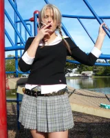 Smokin Hottie - 30-schoolgirl050