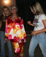 Smokin Hottie - 32-floridacandids071