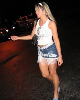 Smokin Hottie - 92-floridacandids139