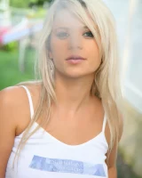 Smokin Hottie - 10-blueshorts10