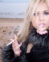 Smokin Hottie - 18-000_0018_0003