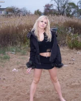 Smokin Hottie - 50-100_0902